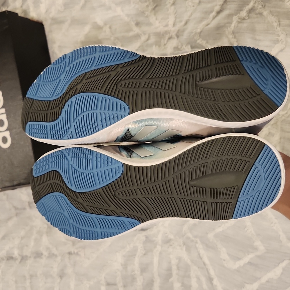 Adidas Women's Edge Lux 4 Running Shoe size 10, new w/tag and box! - Picture 7 of 10